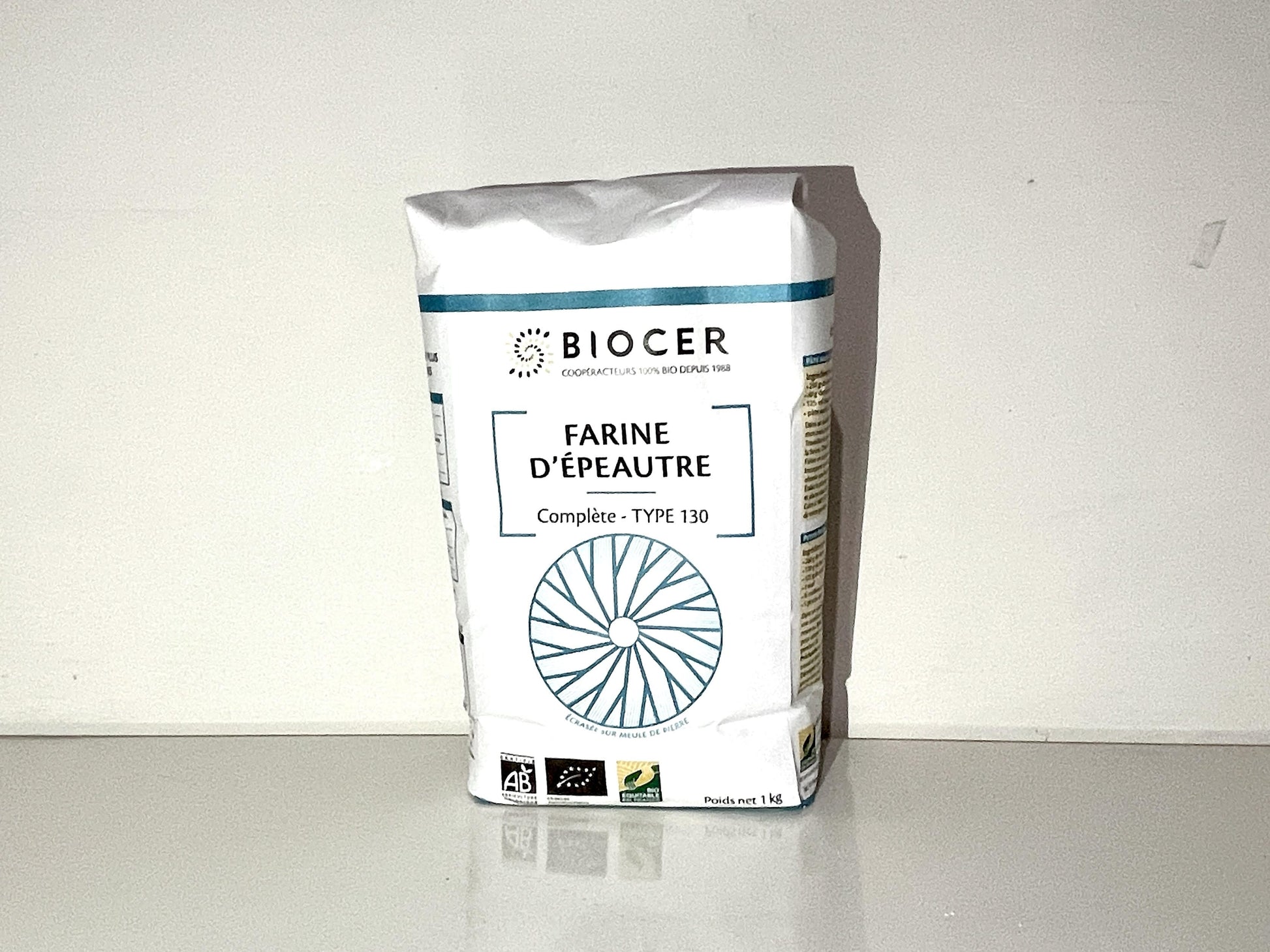 Farine de petit épeautre bio (1kg) Épicerie sucrée Coopérative BIOCER - Marcilly la Campagne